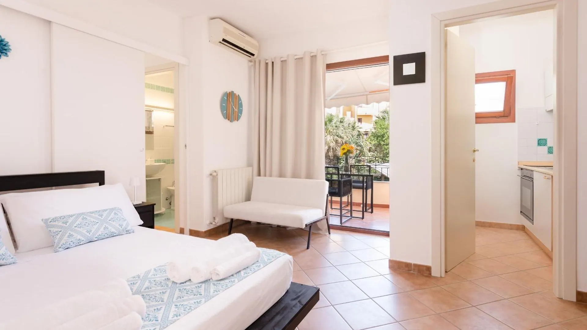 Апартаменты The Three Waves Lux, Olbia Mare