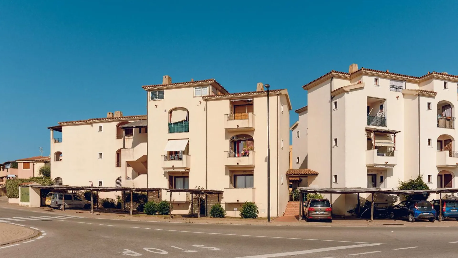 Апартаменты The Three Waves Lux, Olbia Mare 0*,