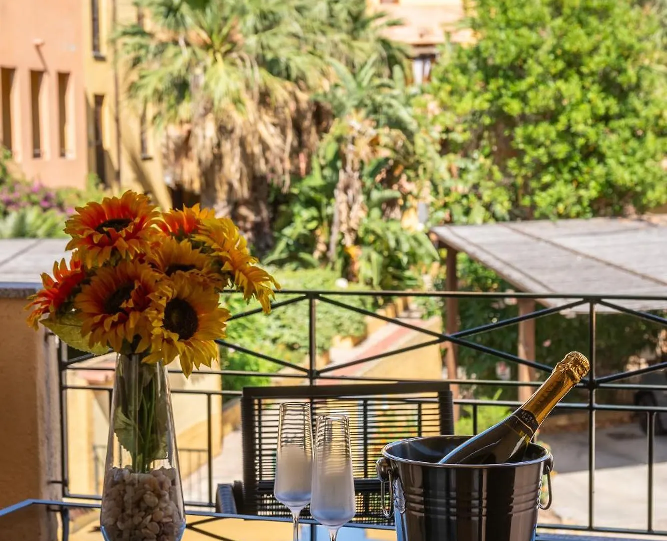 Апартаменты The Three Waves Lux, Olbia Mare 0*,