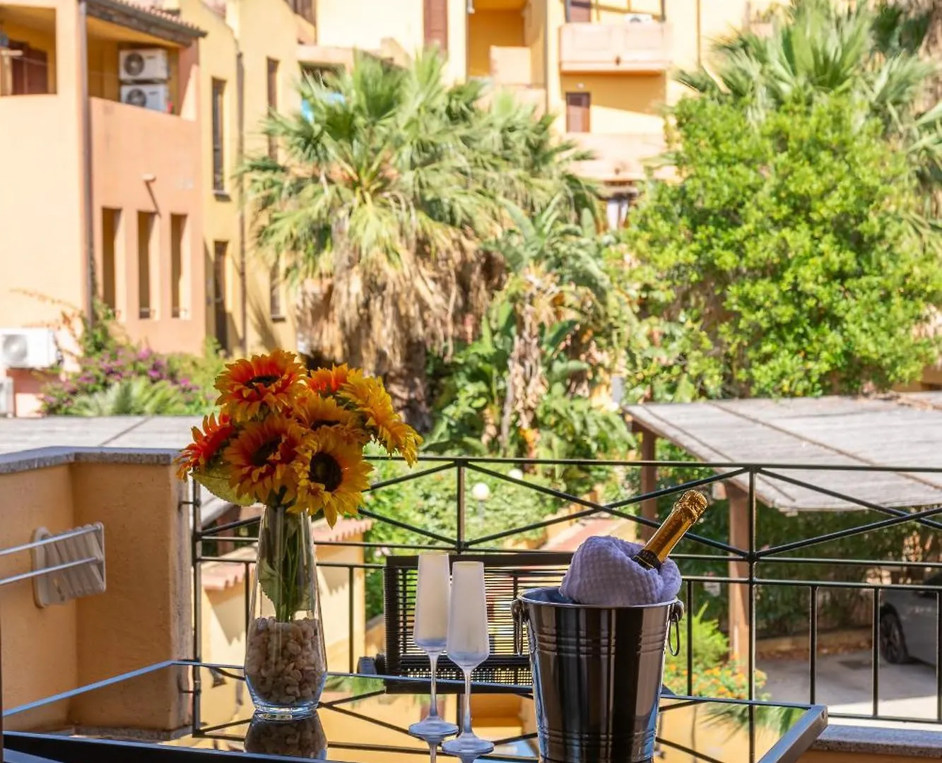 Апартаменты The Three Waves Lux, Olbia Mare